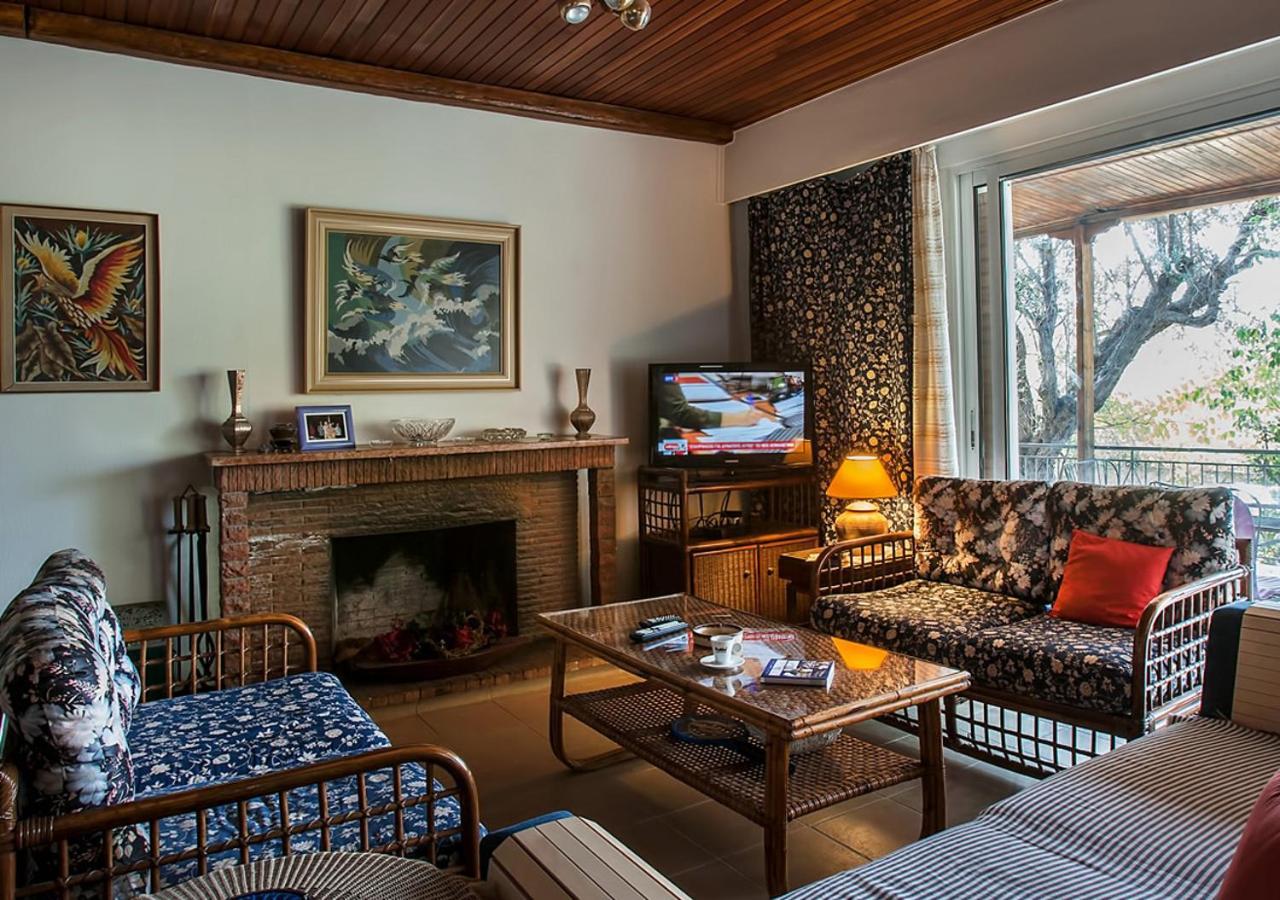 Marathos Beach House Marathon  Luaran gambar